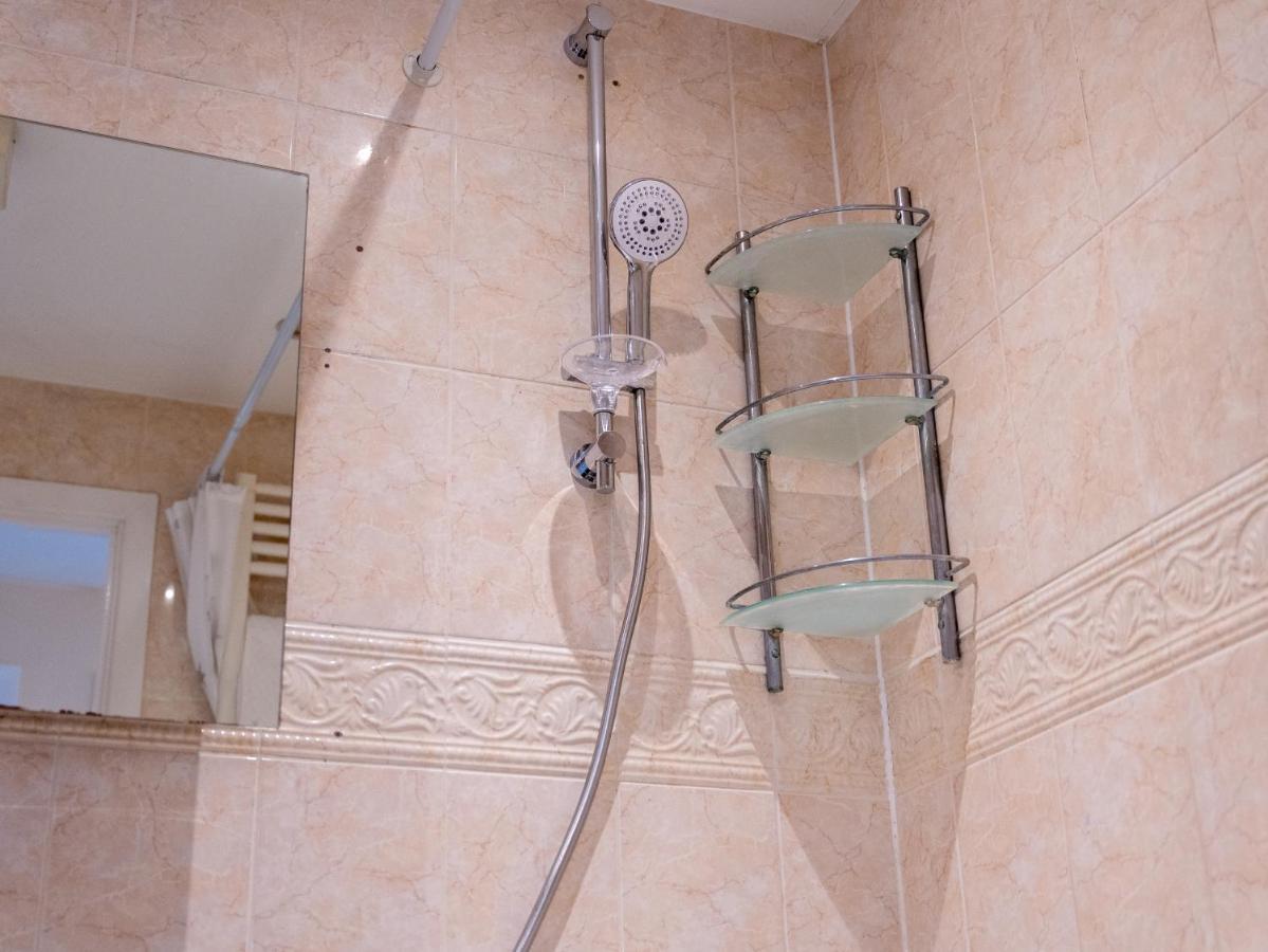 Luxury 2 Bed Apartment - Near Heathrow, Legoland, Windsor Σλόουθ Εξωτερικό φωτογραφία