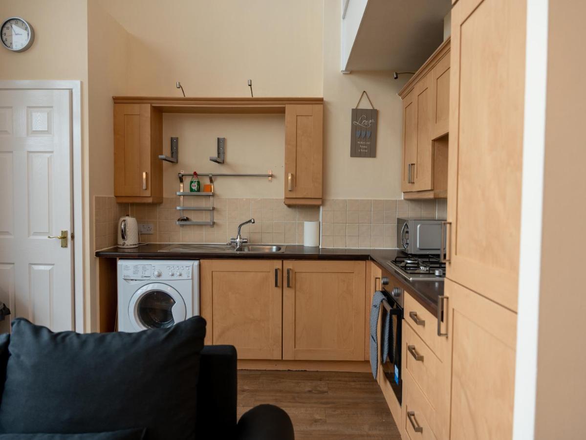 Luxury 2 Bed Apartment - Near Heathrow, Legoland, Windsor Σλόουθ Εξωτερικό φωτογραφία