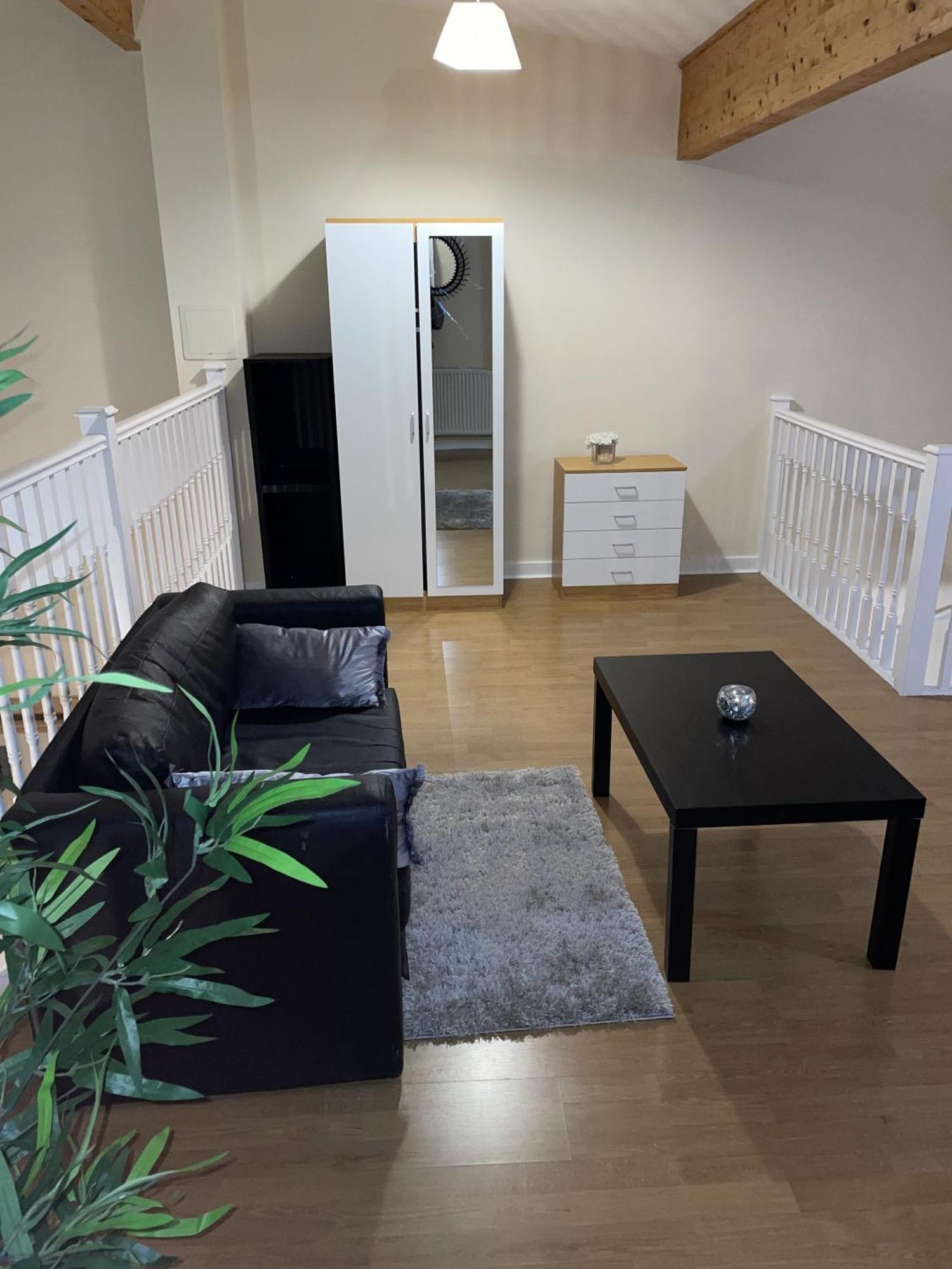 Luxury 2 Bed Apartment - Near Heathrow, Legoland, Windsor Σλόουθ Εξωτερικό φωτογραφία